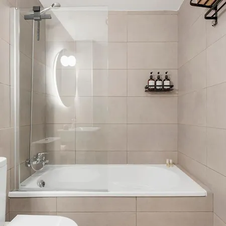 Luxury With Sunny Roof Terrace - Sonrisa Appartement